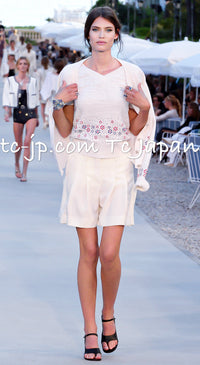 CHANEL 12C Ivory Cashmere 100% Swarovski Sweater Cardigan 34 36 38 シャネル アイボリー スワロフスキー カシミア セーター カーディガン 即発