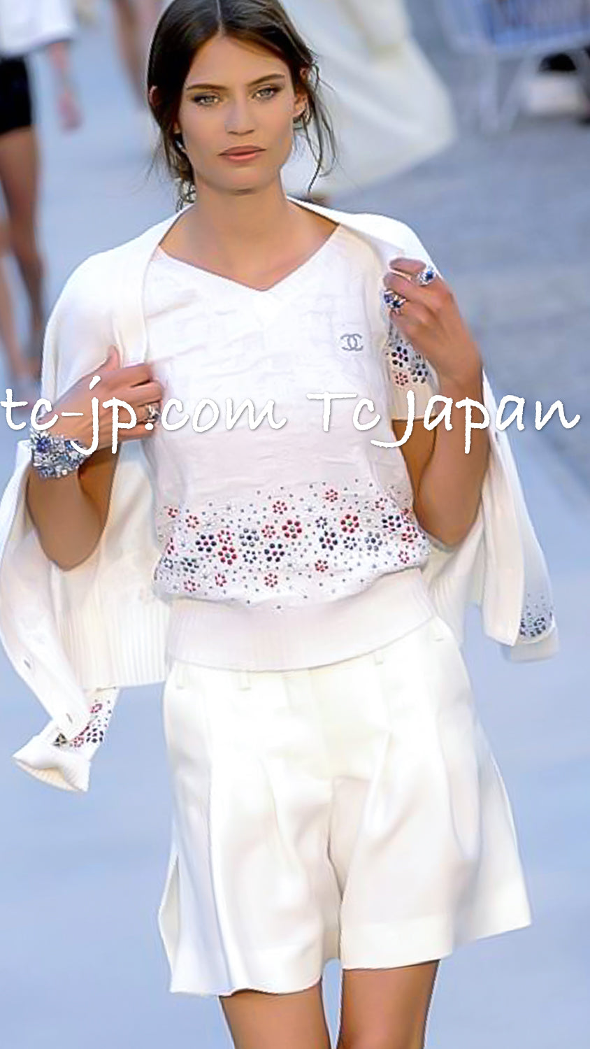CHANEL 12C Ivory Cashmere 100% Swarovski Sweater Cardigan 34 36 38 シャネル アイボリー スワロフスキー カシミア セーター カーディガン 即発