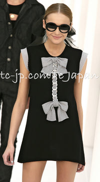 CHANEL 07S Black White Cashmere Silk Celebrity Bow Knit Tops 34 36 シャネル ブラック カシミア シルク セレブのリボン ニット トップス 即発