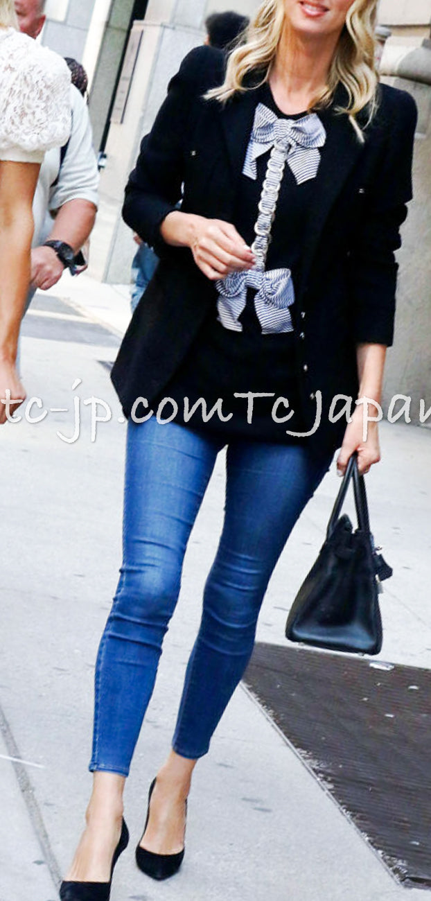 CHANEL 07S Black White Cashmere Silk Celebrity Bow Knit Tops 34 36 シャネル ブラック カシミア シルク セレブのリボン ニット トップス 即発