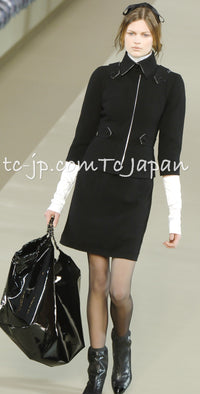 CHANEL 06A Black Wool Tweed Jacket Skirt Suit 38 シャネル ブラック ウール ジャケット スカート スーツ 即発