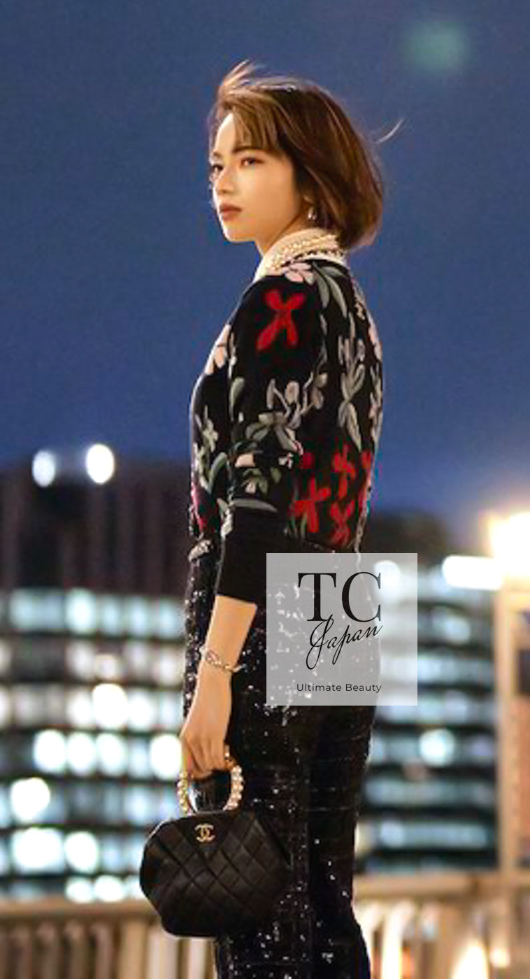 CHANEL 21PF Black Multicolor Floral Cashmere Knit Tops Sweater 38 シャネル ブラック マルチカラー 花柄 カシミア ニット トップス セーター 即発
