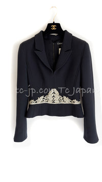 CHANEL 02A Dark Navy Rhinestones Vintage Wool Jacket Skirt Suit 38 40 42 シャネル ダークネイビー・ウール・ヘップバーン風・ラインストーン・王冠ジャケット 即発