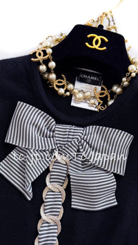 CHANEL 07S Black White Cashmere Silk Celebrity Bow Knit Tops 34 36 シャネル ブラック カシミア シルク セレブのリボン ニット トップス 即発