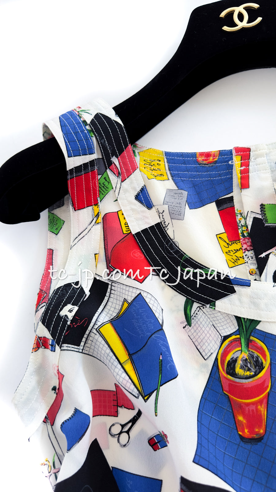 CHANEL 87S Silk Sleeveless Atelier CC Logo Tops 38 40 シャネル ヴィンテージ・シルク・ノースリーブ・アトリエ柄・トップス 即発