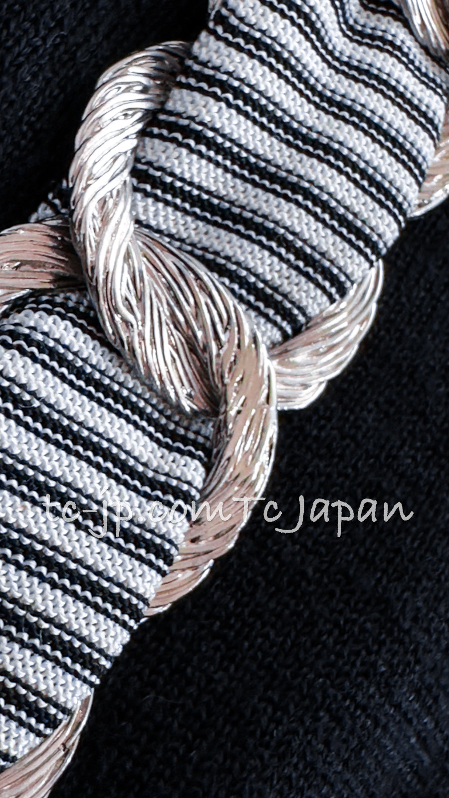 CHANEL 07S Black White Cashmere Silk Celebrity Bow Knit Tops 34 36 シャネル ブラック カシミア シルク セレブのリボン ニット トップス 即発