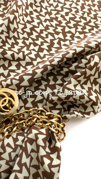 CHANEL 87S Brown Olive Silk Sleeveless Ribbon Tops 38 シャネル オリーブ・ブラウン・リボン柄・シルク・ノースリーブ・・トップス 即発