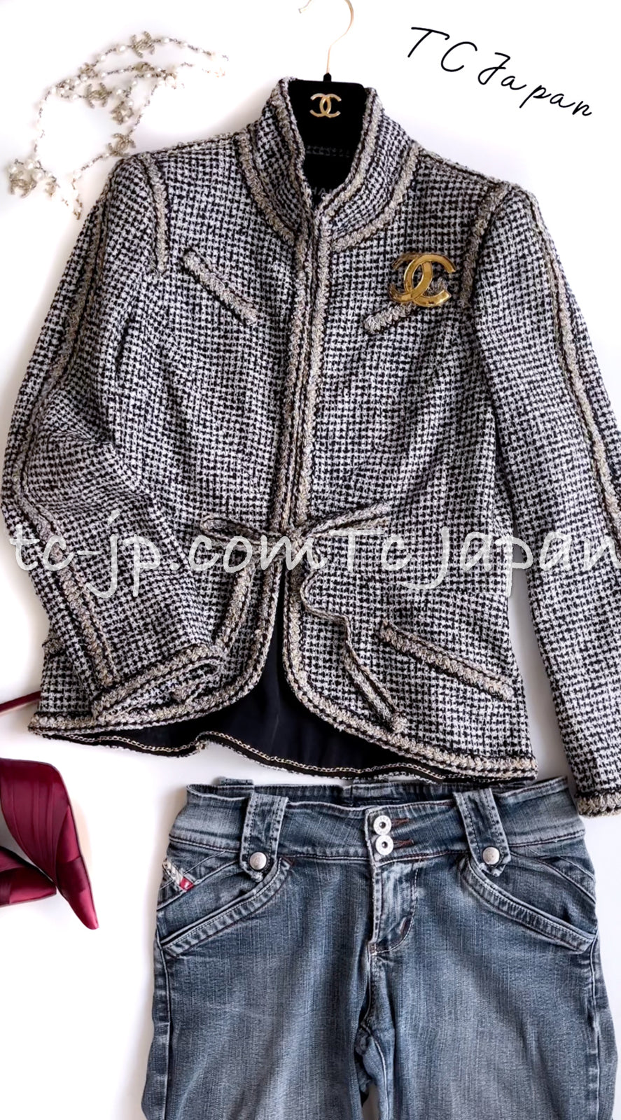 CHANEL 10C Black Ivory Gold Stand Collar Tweed Jacket Skirt Suit 34 40 シャネル ブラック アイボリー ゴールド スタンドカラー ツイード ジャケット スカート スーツ 即発