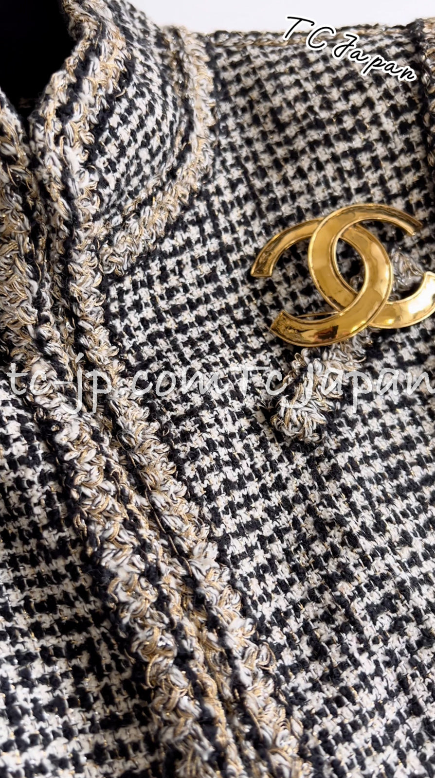 CHANEL 10C Black Ivory Gold Stand Collar Tweed Jacket Skirt Suit 34 40 シャネル ブラック アイボリー ゴールド スタンドカラー ツイード ジャケット スカート スーツ 即発
