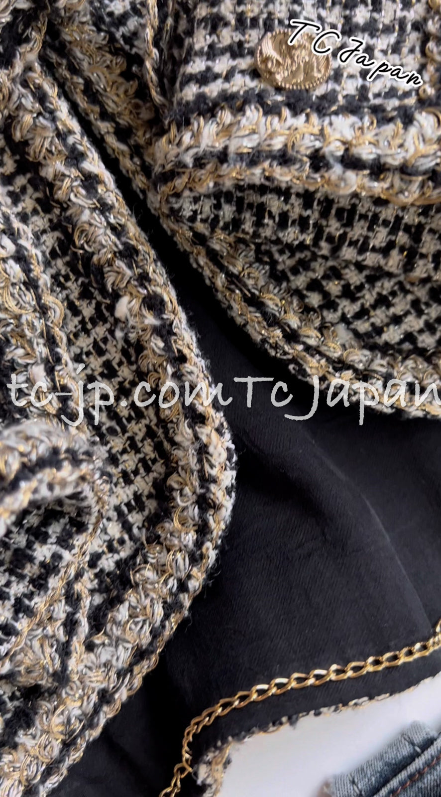CHANEL 10C Black Ivory Gold Stand Collar Tweed Jacket Skirt Suit 34 40 シャネル ブラック アイボリー ゴールド スタンドカラー ツイード ジャケット スカート スーツ 即発