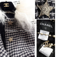 CHANEL 14PF Black Gray Mohair Light Long Coat With Soft real Lamb Fur 34 36 38 シャネル グレー ホワイト モヘア とっても軽くてふんわり暖か リアル ラム ファー付 ロング コート 即発