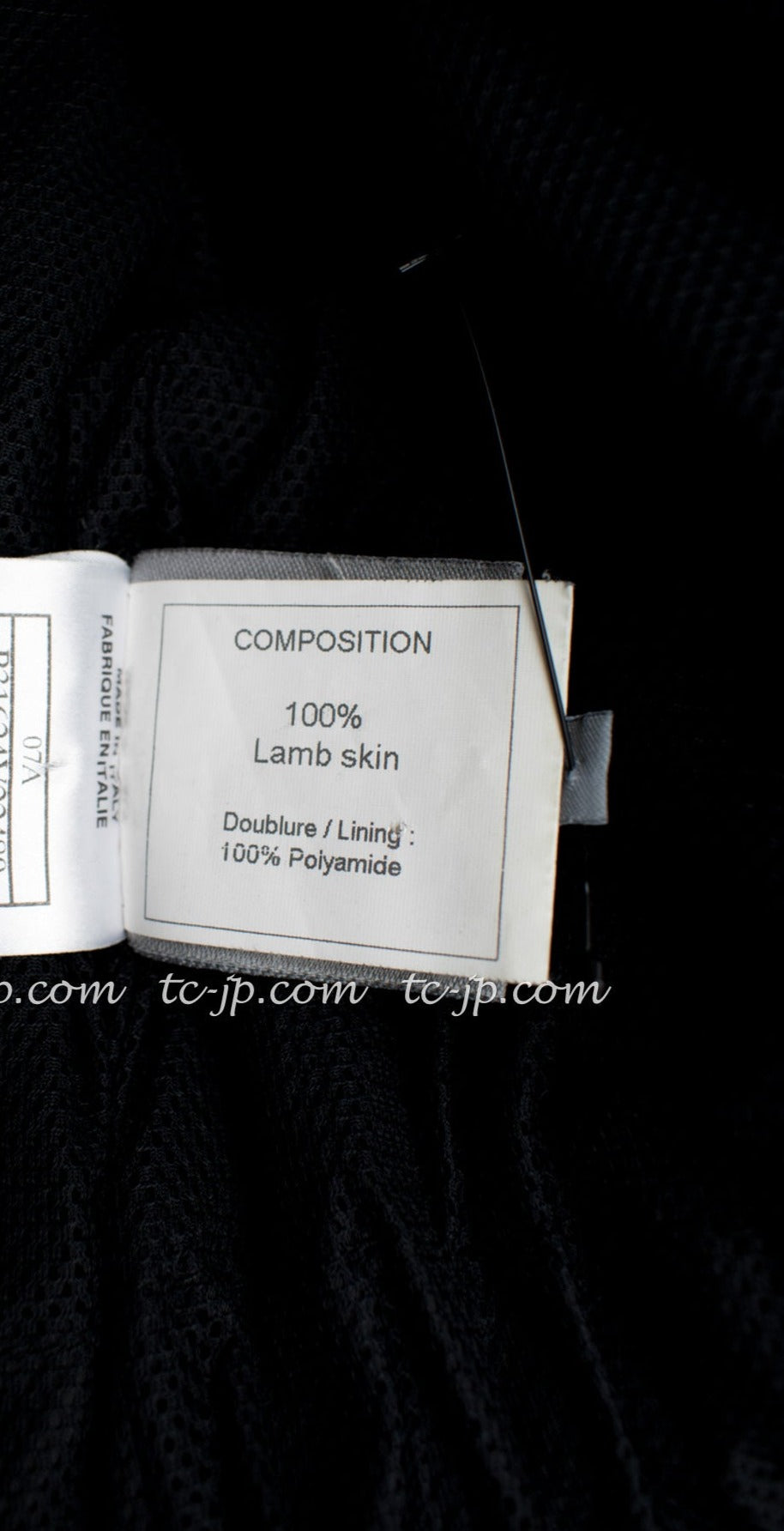CHANEL 07A Black Lamb Skin Leather Blouson Half Coat Jacket 34 36 38 シャネル ブラック ラム スキン レザー ライダース ブルゾン ジャンバー ハーフ コート ジャケット 即発
