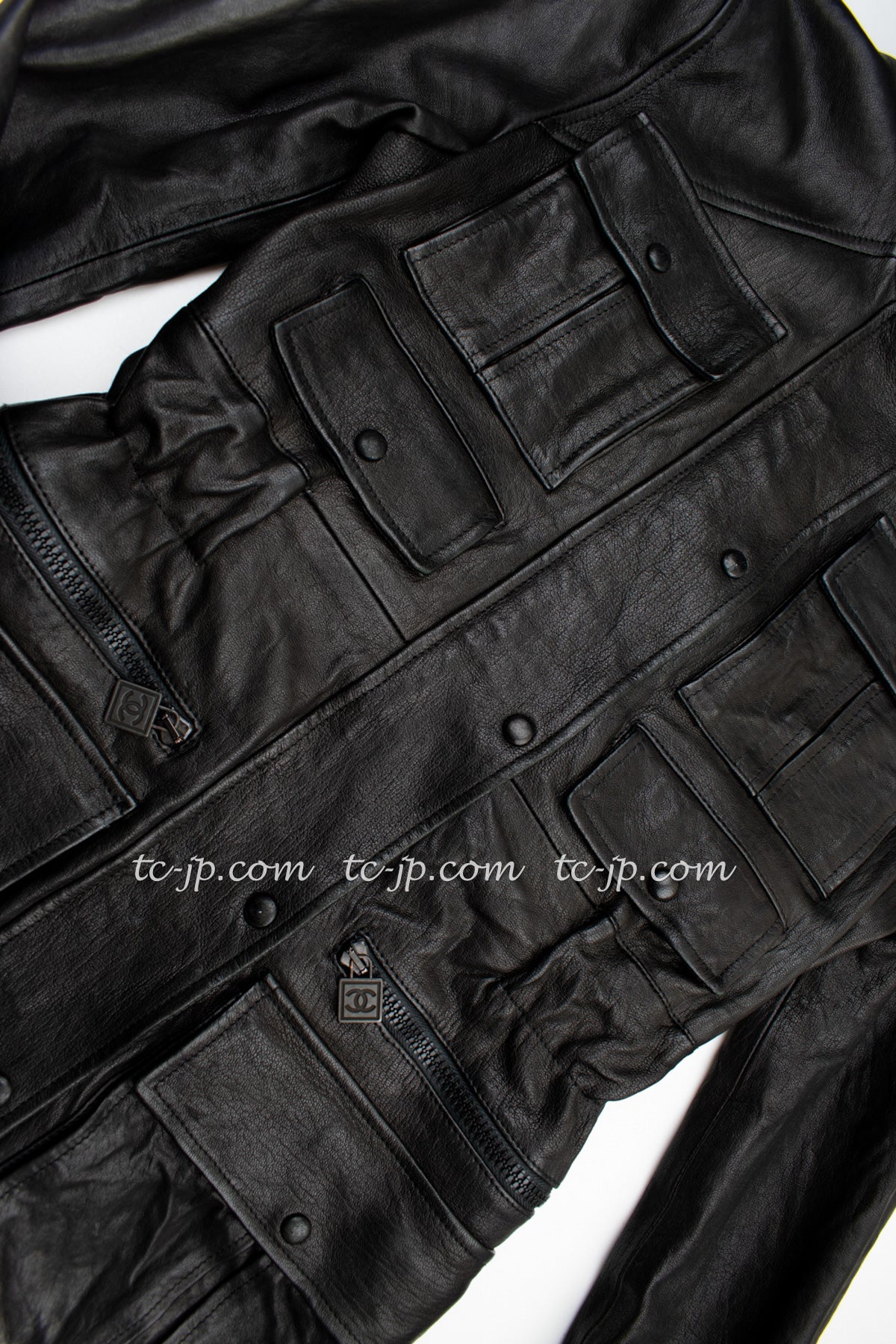 CHANEL 07A Black Lamb Skin Leather Blouson Half Coat Jacket 34 36 38 シャネル ブラック ラム スキン レザー ライダース ブルゾン ジャンバー ハーフ コート ジャケット 即発
