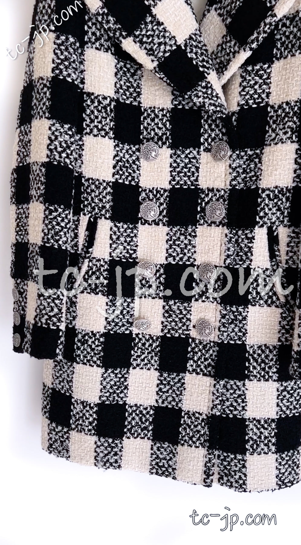 CHANEL 16PF Ivory Black Wool Silk Double Tweed Coat 34 36 38 40 シャネル アイボリー ブラック ウール シルク チェック ツイード コート メンズも!即発