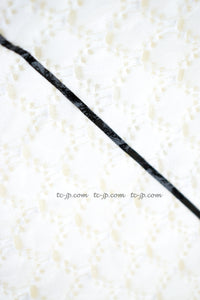 CHANEL 12S White Black Line Short Knit Dress 40 シャネル ホワイト・黒ライン・ニット ワンピース 即発