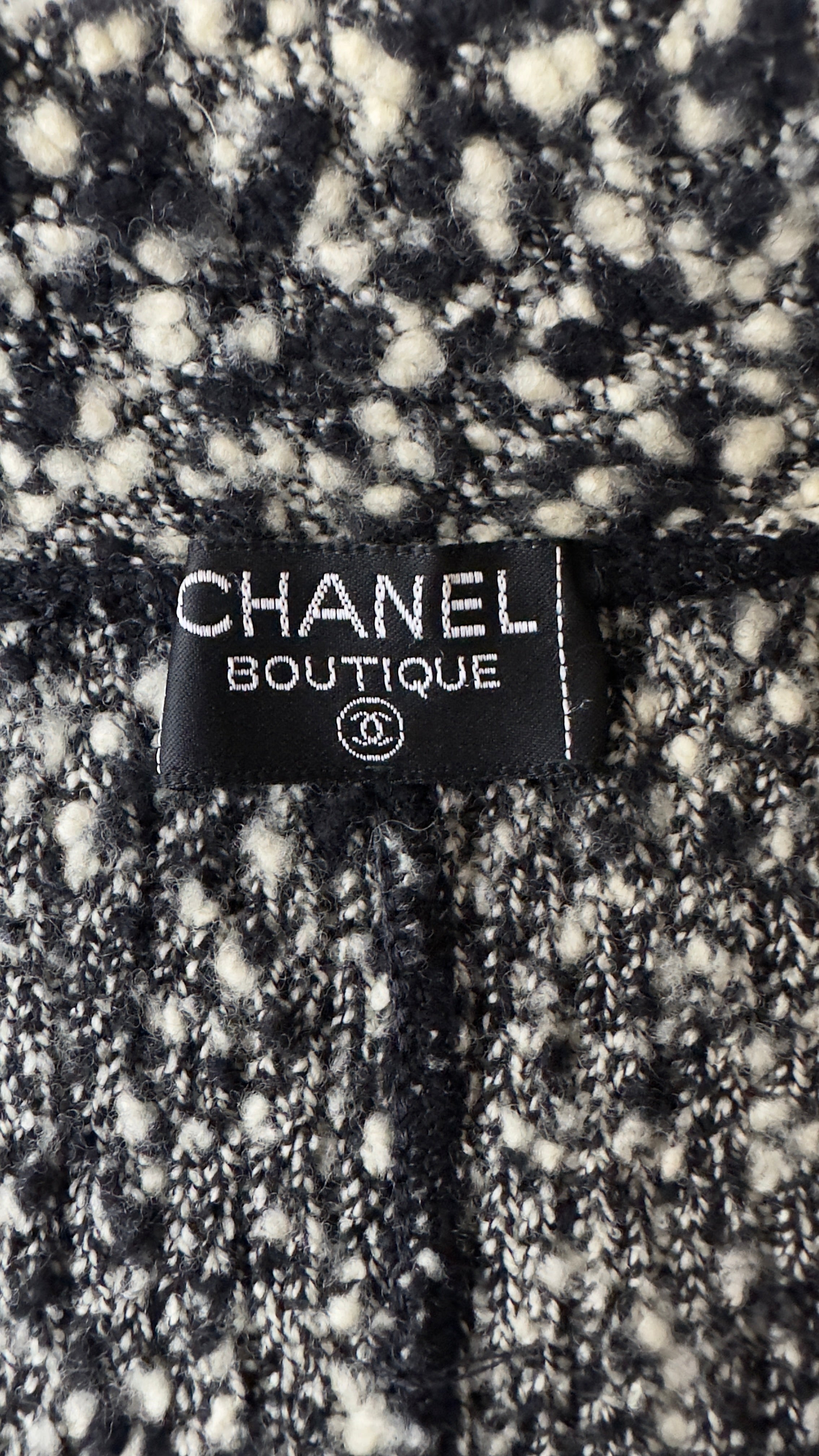 CHANEL 94A Black White Cardigan Jacket & Dress Set 38 シャネル ブラック・ホワイト・カーディガン・ジャケット&ワンピース 即発