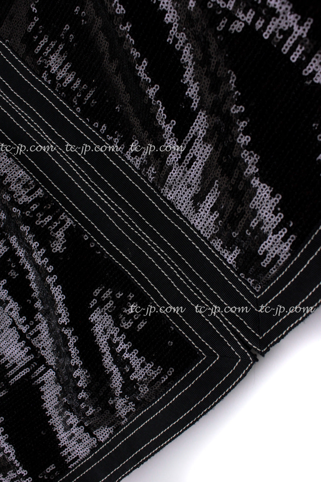 CHANEL 13C Black Sequins Cropped Party Zipper Jacket Keira Knightley 34 36 シャネル ブラック スパンコール クロップド丈 パーディー ジッパー ジャケット キーラ・ナイトレイ 着用 即発