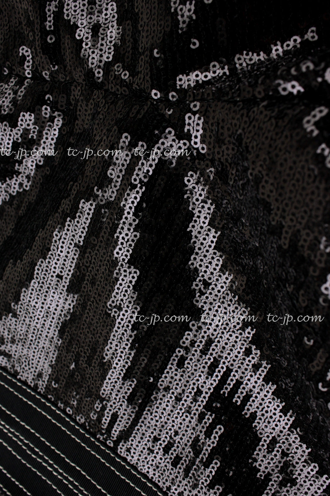 CHANEL 13C Black Sequins Cropped Party Zipper Jacket Keira Knightley 34 36 シャネル ブラック スパンコール クロップド丈 パーディー ジッパー ジャケット キーラ・ナイトレイ 着用 即発
