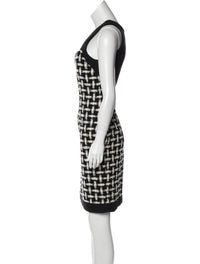 CHANEL 09S Black Sleeveless Tweed Dress 34 シャネル ブラック・ペイント・ワンピース 即発