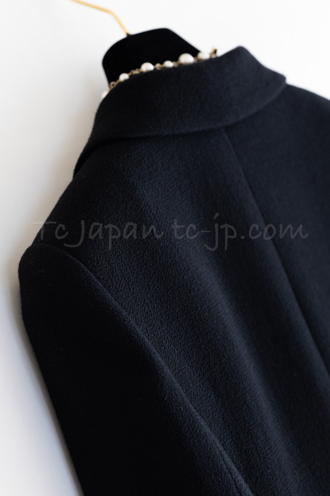 CHANEL 09C Black Wool Silk Collar Jacket Heart CC Button 34 シャネル ブラック CC ハート ボタン ウール シルク襟 ジャケット 即発
