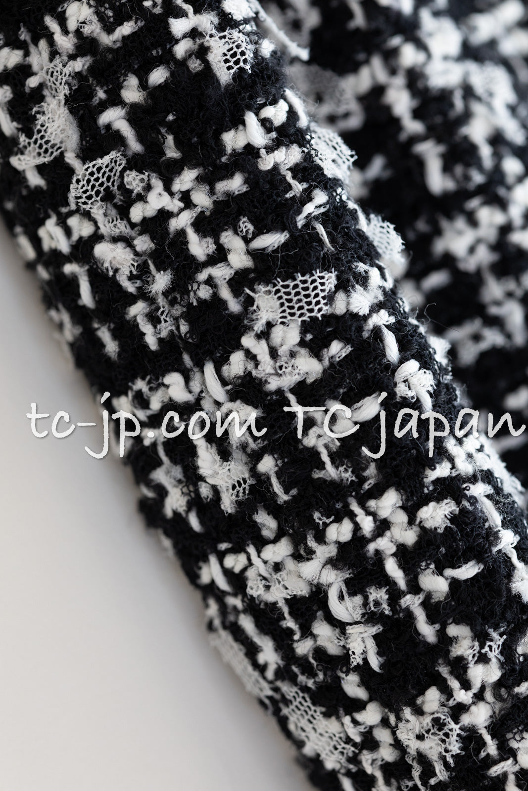 CHANEL 09S Black White Wool Cotton Tweed Skirt 34 シャネル ブラック ホワイト ウール コットン ツイード スカート 即発