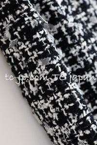 CHANEL 09S Black White Wool Cotton Tweed Skirt 34 シャネル ブラック ホワイト ウール コットン ツイード スカート 即発