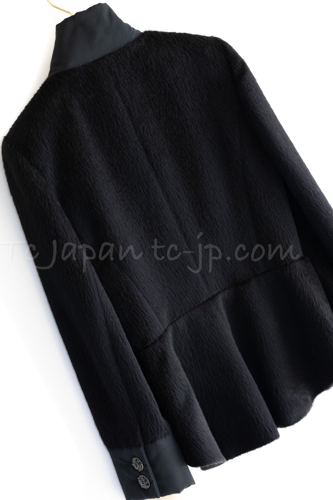 CHANEL 10A Black Alpaca Wool Gripox Buttons Jacket 38 シャネル ブラック アルパカ ウール グリポワ 宝石ボタン ペプラム ジャケット 即発