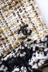 CHANEL 03S Beige Cotton Ruffled Floral Trim Tweed Jacket 36 38 シャネル ベージュ コットン ラッフル フローラルトリム ツイード ジャケット 即発