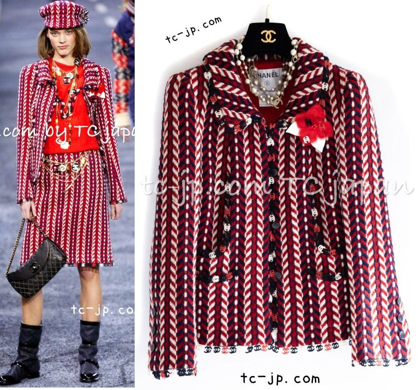 CHANEL 04A Red Navy Tricolore Wool Tweed Many CC Logo Trim Jacket 36 ④ シャネル レッド トリコロール ウール 限定版 コレクティブル ツイード ジャケット CCマーク多数 カメリアブローチ付 即発