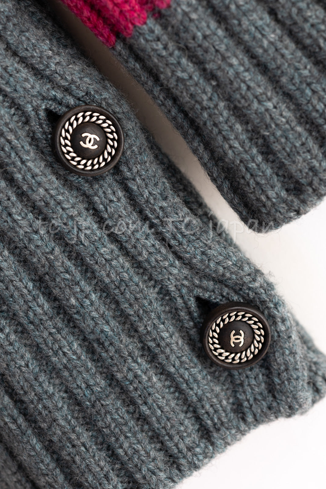 CHANEL 12A Navy Gray Pink Cashmere Wool Knit Sweater CC Logo Buttons 38 シャネル ネイビー グレー ピンク カシミヤ ウール モヘア ニット セーター ココマークボタン 即発