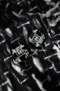 CHANEL 10PF Black White Zipper Stand Collar Jacket Coat 42 シャネル ブラック ホワイト ジッパー スタンド襟 ジャケット コート 即発