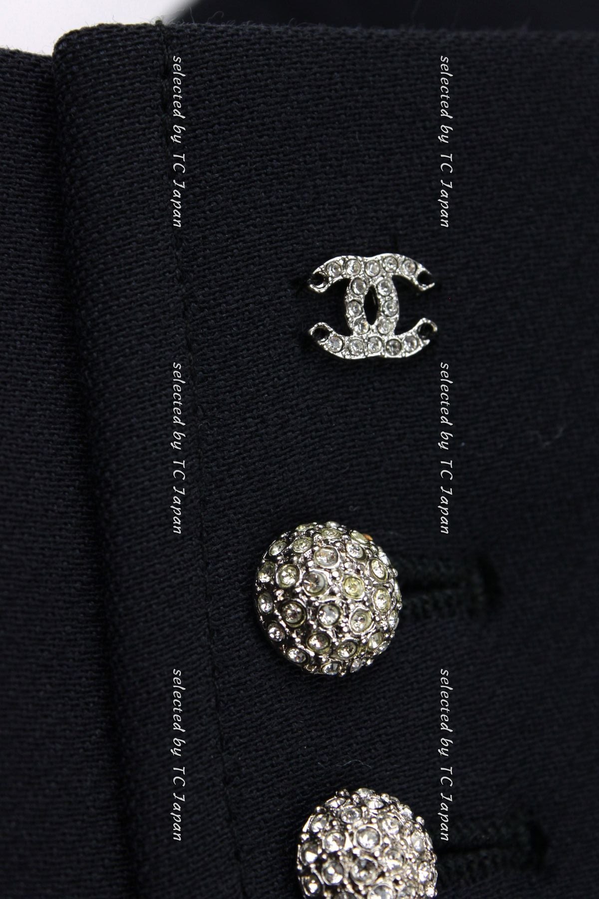 CHANEL 02A Dark Navy Rhinestones Vintage Wool Jacket Skirt Suit 38 40 42 シャネル ダークネイビー・ウール・ヘップバーン風・ラインストーン・王冠ジャケット 即発