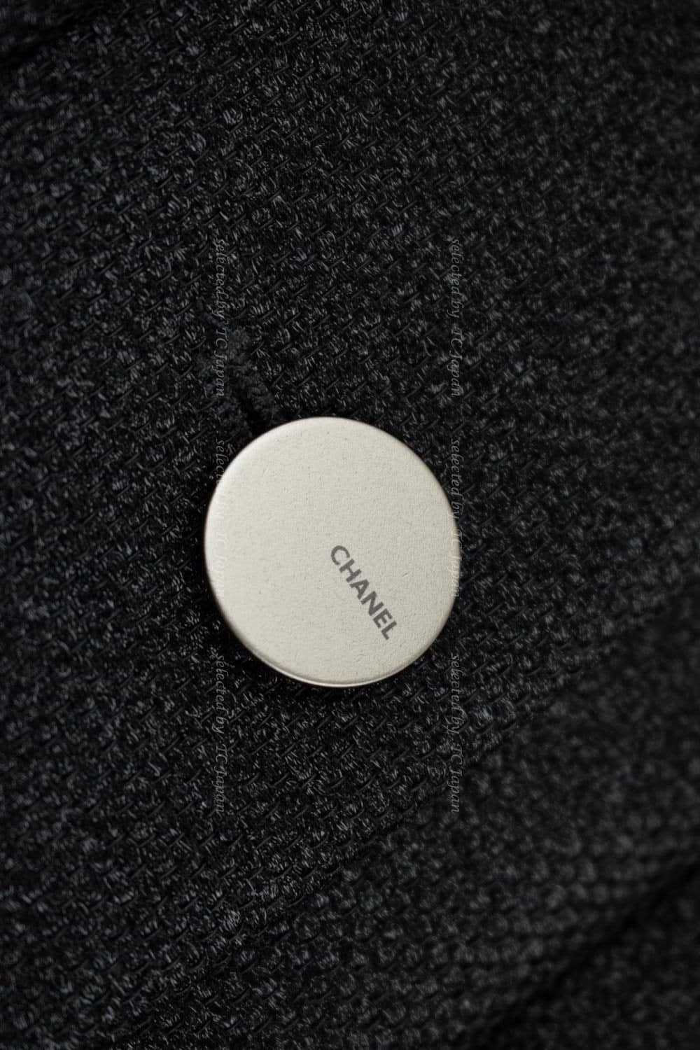 CHANEL 99A Black Wool Cropped Jacket 38 40 シャネル ブラック・ウール混合・ジャケット 即発 - CHANEL TC JAPAN
