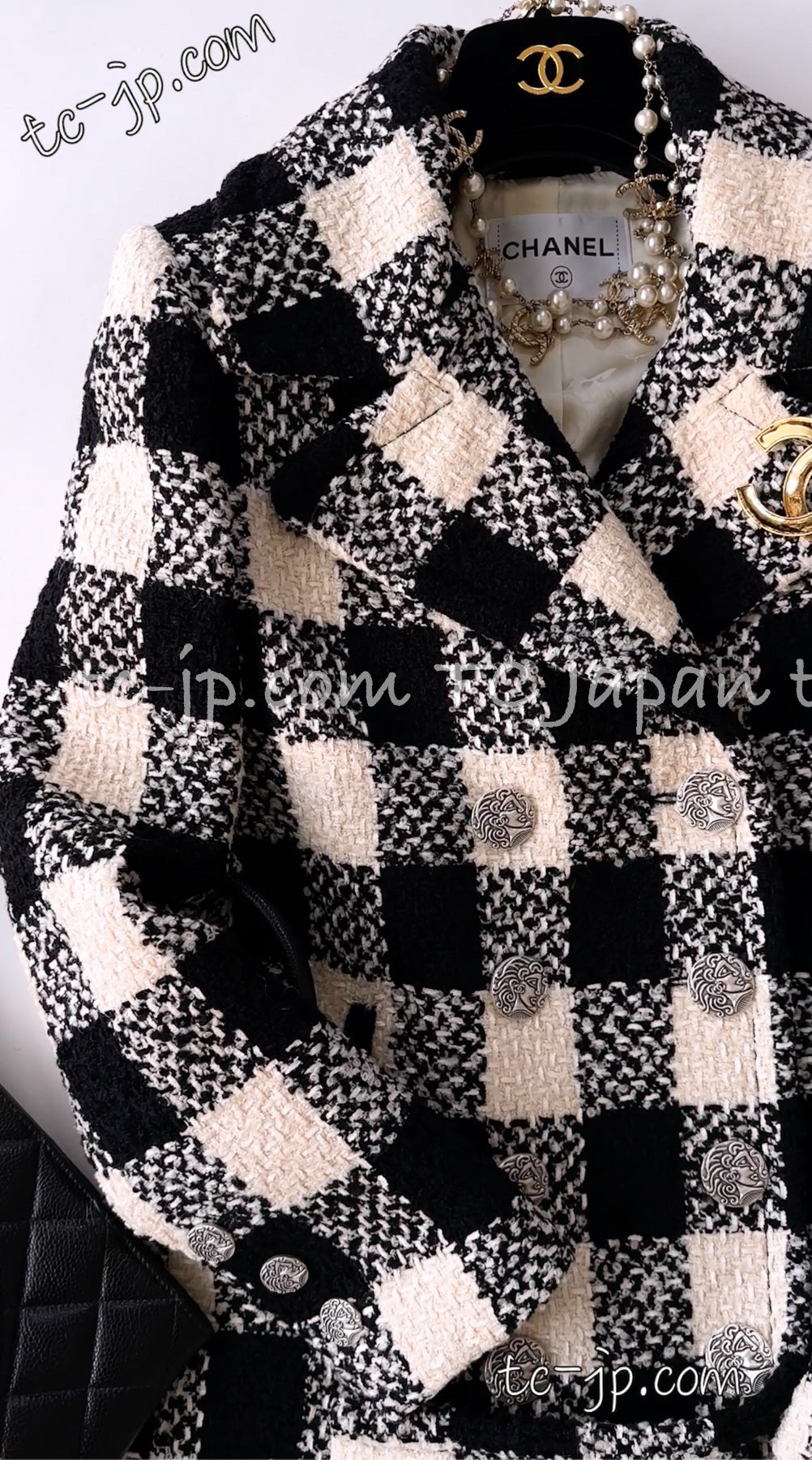 CHANEL 16PF Ivory Black Wool Silk Double Tweed Coat 34 36 38 40 シャネル アイボリー ブラック ウール シルク チェック ツイード コート メンズも!即発