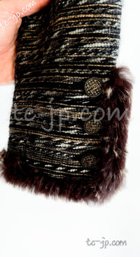 CHANEL 05A Black Charcoal Rabbit Fur trim Jacket Skirt Suit 38 42 シャネル ブラック・チャコール グレー・ラビット ファー ・ジャケット・スカート・スーツ 即発