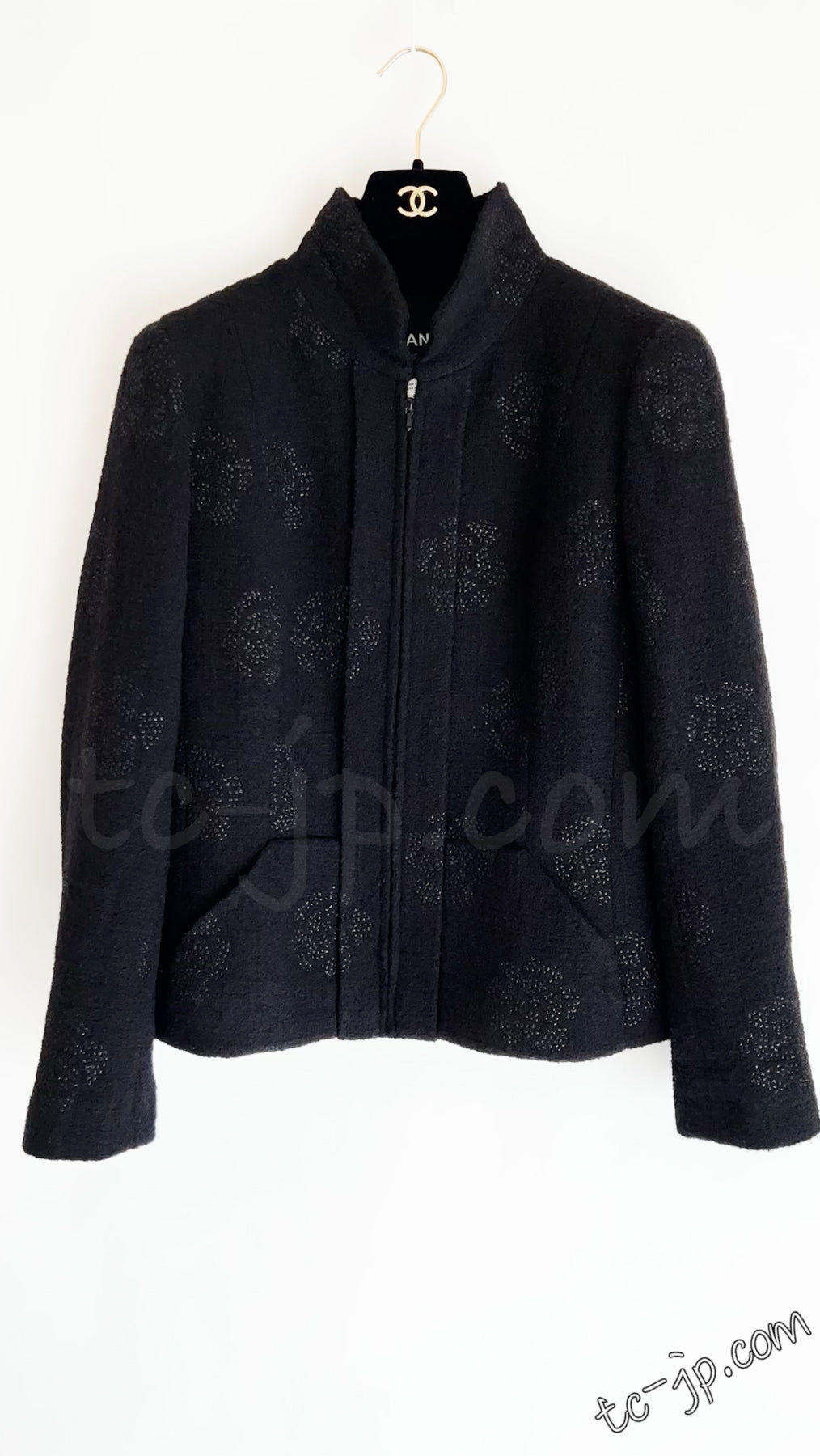 CHANEL 03C Black Camellia Stand Collar Zipper Jacket 40 42 シャネル ブラック・カメリア・スタンドカラー・ジッパー・ジャケット 即発