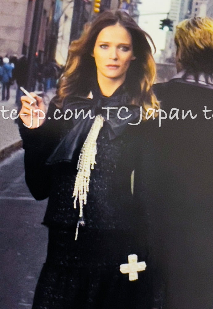CHANEL 05PF Black Gary Fringe Trim Tweed Jacket 38 40 シャネル ブラック グレー フリンジトリム ツイード ジャケット 即発