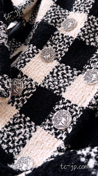 CHANEL 16PF Ivory Black Wool Silk Double Tweed Coat 34 36 38 40 シャネル アイボリー ブラック ウール シルク チェック ツイード コート メンズも!即発