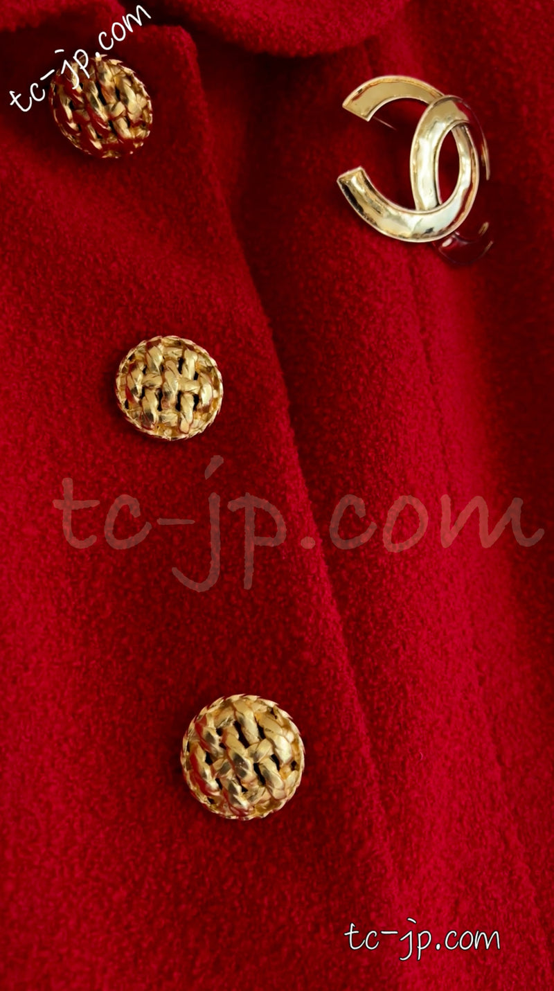 CHANEL 92A Iconic Collectible Scarlet Red Wool Tweed Jacket Skirt Suit Basket Gold Button 38 シャネル スカーレット レッド コレクター限定品 ウール ツイード ジャケット スカート スーツ バスケットボタン 即発