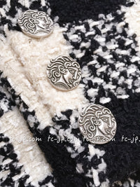 CHANEL 16PF Ivory Black Wool Silk Double Tweed Coat 34 36 38 40 シャネル アイボリー ブラック ウール シルク チェック ツイード コート メンズも!即発