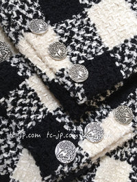 CHANEL 16PF Ivory Black Wool Silk Double Tweed Coat 34 36 38 40 シャネル アイボリー ブラック ウール シルク チェック ツイード コート メンズも!即発