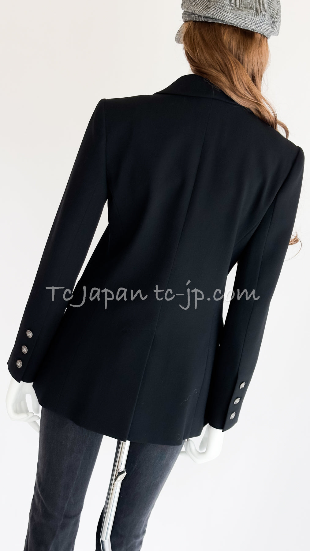 CHANEL 08PF Black Wool Lion Button Blazer Jacket 36 シャネル ブラック・ウール・ライオンボタン・ジャケット