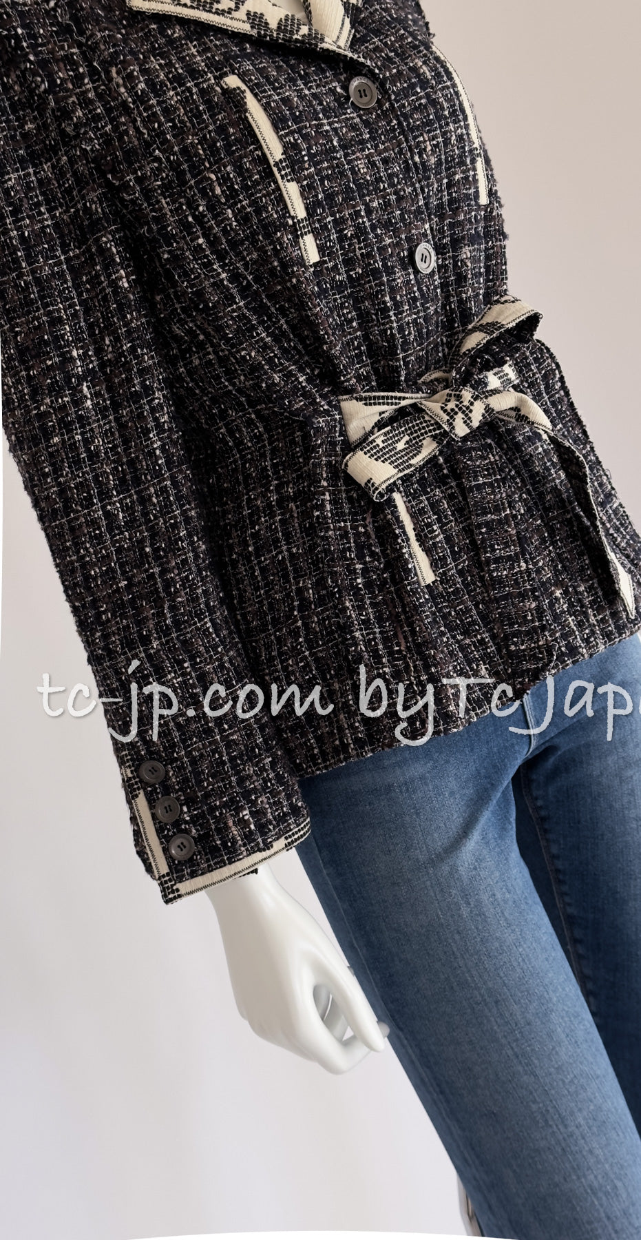 CHANEL 06S Gray Beige CC Logo Tweed Jacket Skirt Suit 38 シャネル CCロゴ グレー ベージュ ツイード ジャケット スカート スーツ 即発