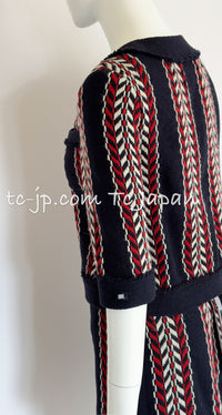 CHANEL 04A Red Navy Tricolor Zipper Tweed Jacket Skirt Suit 36 シャネル レッド ネイビー トリコロール ツイード ジャケット スカート スーツ 即発