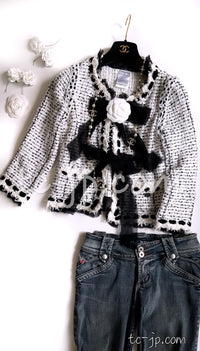 CHANEL 05S White Black Tweed Cardigan Jacket 34 36 シャネル ホワイト ブラック リボン ツイード カーディガン ジャケット 即発