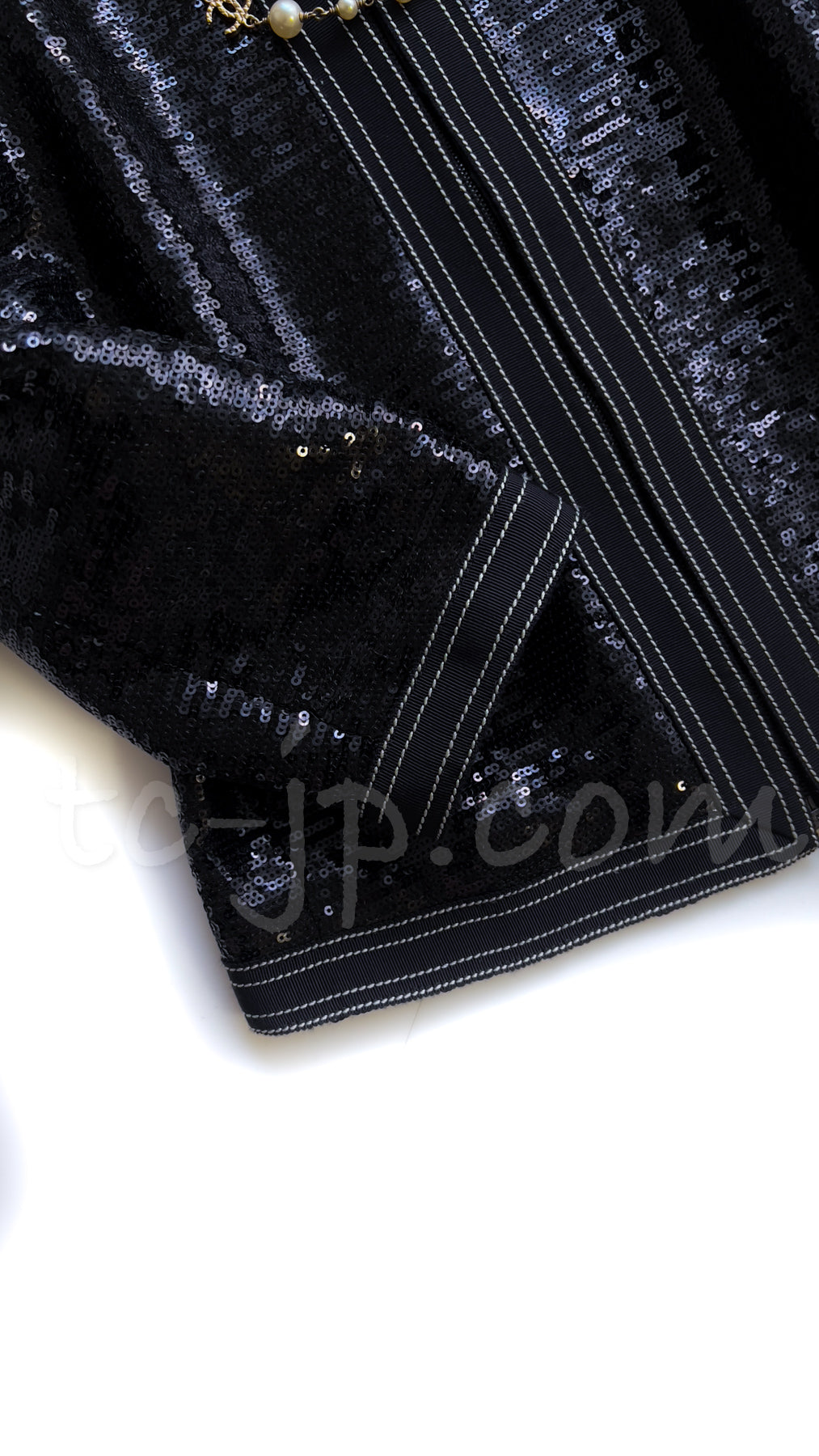 CHANEL 13C Black Sequins Cropped Party Zipper Jacket Keira Knightley 34 36 シャネル ブラック スパンコール クロップド丈 パーディー ジッパー ジャケット キーラ・ナイトレイ 着用 即発
