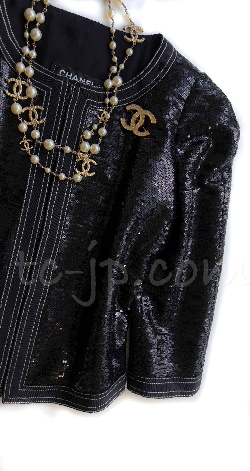 CHANEL 13C Black Sequins Cropped Party Zipper Jacket Keira Knightley 34 36 シャネル ブラック スパンコール クロップド丈 パーディー ジッパー ジャケット キーラ・ナイトレイ 着用 即発