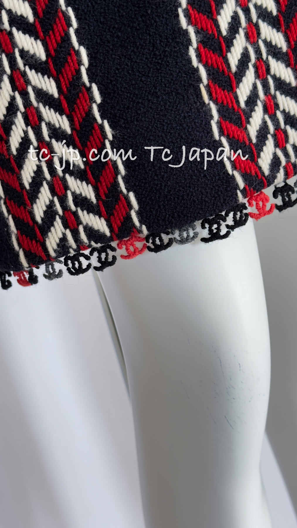 CHANEL 04A Red Navy Tricolor Zipper Tweed Jacket Skirt Suit 36 シャネル レッド ネイビー トリコロール ツイード ジャケット スカート スーツ 即発