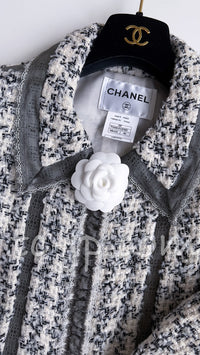 CHANEL 09S Silk tweed Zip Jacket 40 シャネル ・グレー・シルク ツイード ジップ アップ ジャケット 即発