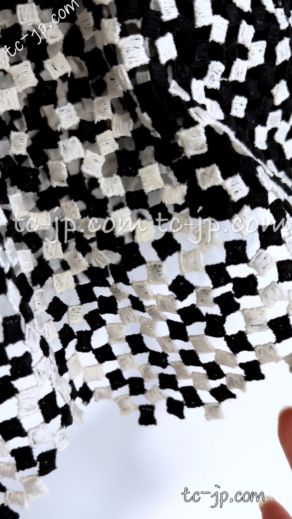CHANEL 11S Cameron Diaz Black White Lace Cardigan Jacket Dress Tops 34 36 38 44 シャネル ブラック・ホワイト・レース・カーディガン・ジャケット・ワンピース・トップス 即発 - TC JAPAN